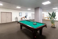 Grand View Hotel & Suites Copou فنادق في أياشي