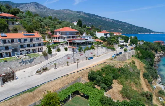 阿格拉斯託酒店