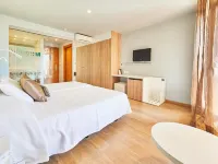 Mònica Hotel