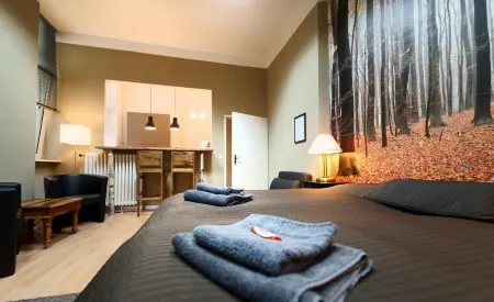 Planet Berlin City Apartments Отели рядом с достопримечательностью «Свободный университет Берлина»
