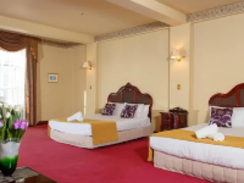 VR Hamilton Hotels in Hamilton