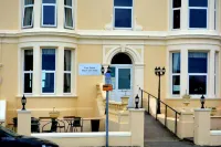 Four Saints Brig Y Don Hotel