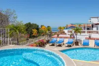 Suites Plaza del Rio - Family Hotel Malecón Centro