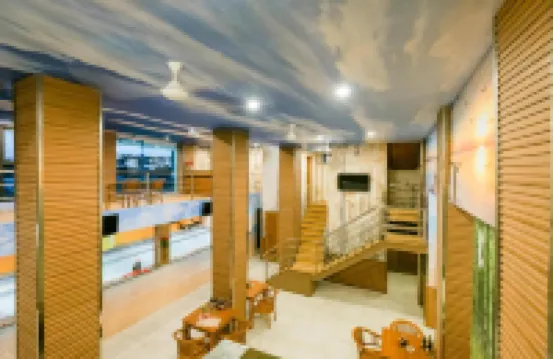 คาโรไลน์โฮสเทล