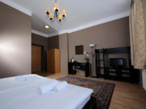 Hotel Zlata Stika فنادق في باردوبيتسه