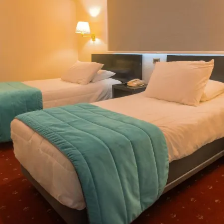 Hotel Gavina Express