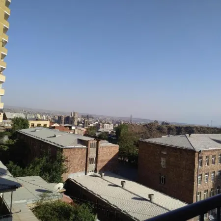 Panorama Hotel on Baghramyan Avenue