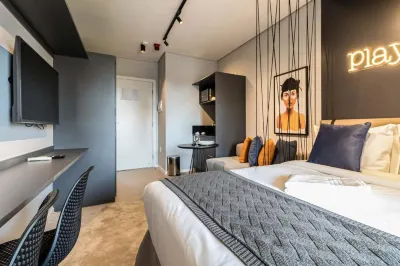 Charlie Houx Pinheiros Hotel in zona Largo da Batata