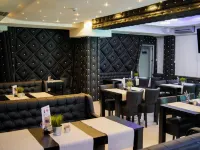 奧林匹克公寓健康與水療中心 鄰近澤蒙的酒店