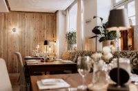 Landhotel Zum Schwanen Mit Restaurant Mona Liza Hôtels à : Guntersblum