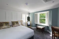 Mount Edgcumbe Hotel in zona The Spa Valley Railway