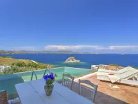 Eirini Luxury Hotel Villas - Pools