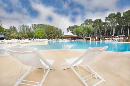 Tamarit Beach Resort Отели в г. Веспелья-де-Гайя