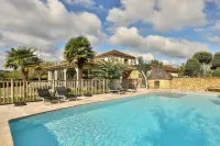 Hotel le Mas de Castel - Piscine Chauffee - 3 stjerner