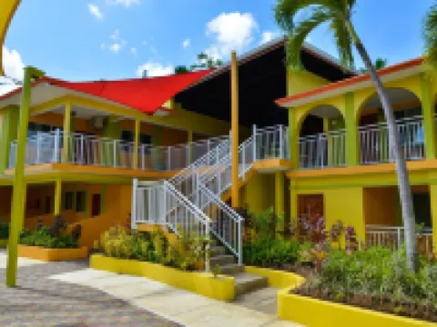 Coco la Palm โรงแรมในเนกริล