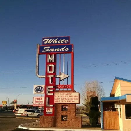 White Sands Motel