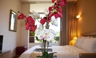 Nest 1 Hotel