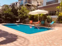 Ale Park Hotel Apartments - Pemandangan Pantai