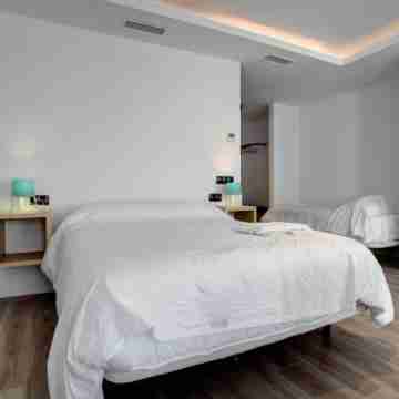 Lewis&Peter Apartments Los Remedios Rooms