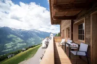 Taser Alm - vue sur la montagne