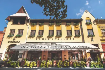 Komló Hotel Hoteles en 