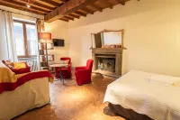 Sant'Angelo 42 Hotels near Duomo di Orvieto
