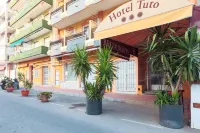 Hotel Tuto Hotels near La Mata Beach