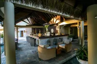 Le Domaine de L Orangeraie Resort et Spa - bar