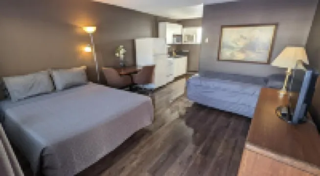 Deerview Lodge & Cabins - Princeton BC Hotels in Princeton