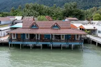 Mangrove House Lanta Old Town Khlong Chak Waterfall 주변 호텔
