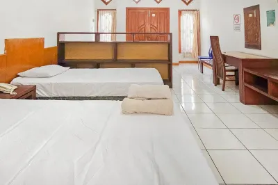 Pandu Prima Guest House Syariah Mitra Reddoorz Hotel di Antapani