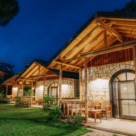 Pino Mar Luxury Bungalows