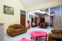 RedDoorz Near Candi Ratu Boko 2