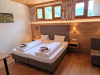 Gasthof Edelweiß -Werner Unterkircher Hotels in der Nähe von Kleiner Wassererlebnis-Rundweg (St. Jakob in Defreggen)
