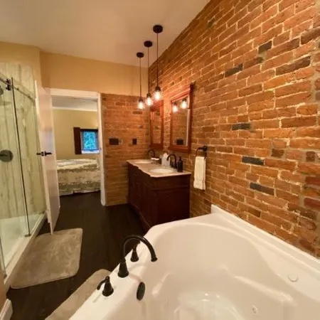 The Swope Manor Bed & Breakfast