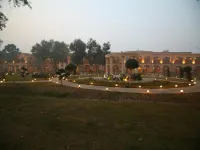 Peshawar Barracks Estb-1867 Ξενοδοχεία στην πόλη Peshawar