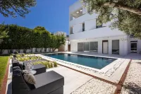 Infinity White Complex by GK Properties