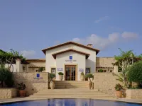 Aphrodite Hills Rentals - Premium Serviced Apartments