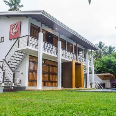 Abie Villa Hotels near Aurora Collection