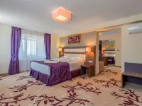 New Belvedere Hotel di Venus