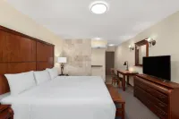 Howard Johnson by Wyndham Toluca Hotels in Toluca