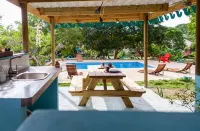 Mondi Lodge - Beach