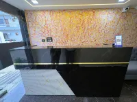 Hotel Pearl Nest Palace
