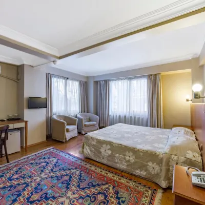 Hotel Fehmi BEY - Special Category Hotels near German Fountain