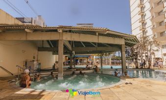 INATIVO Caldas Novas - diRoma Império Romano - com parque 24 horas - Ganhe redução no valor do ingresso no diRoma Acqua Park - Housity