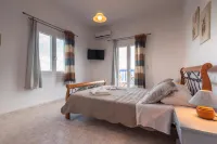 Polyegos View Hotels in Psathi
