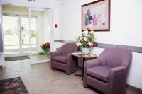 Country Club Inn Hoteles en Lacombe