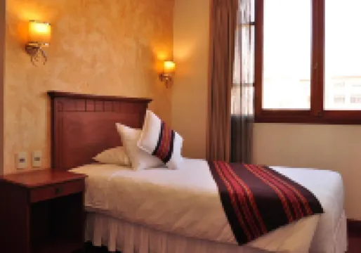 カントゥ ホテル ラパスのホテル