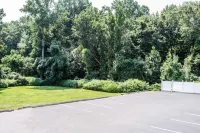 Super 8 by Wyndham Old Saybrook - 2-stjärniga