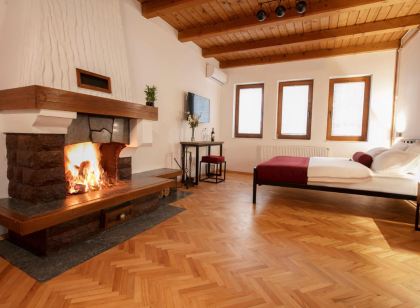 Grand Boutique Hotel